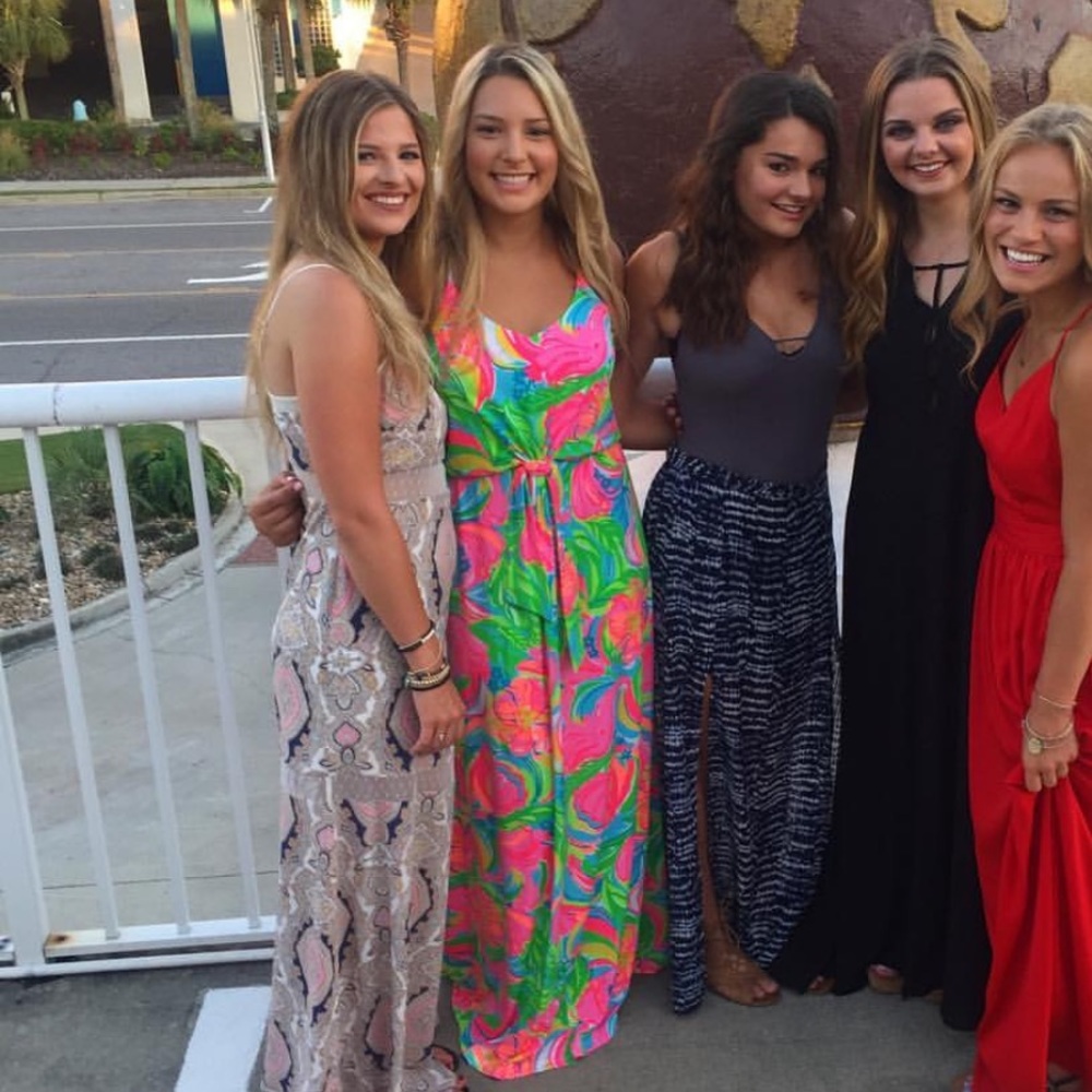 Lilly Pulitzer maxi dress. Size XS. worn once